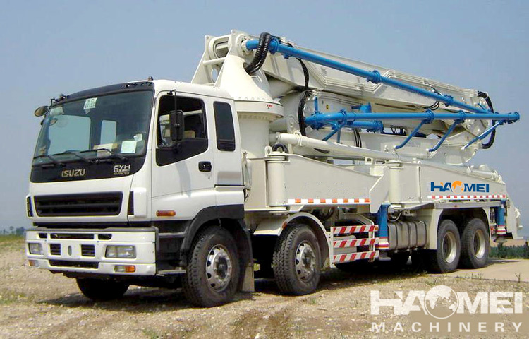 concrete pump trucks